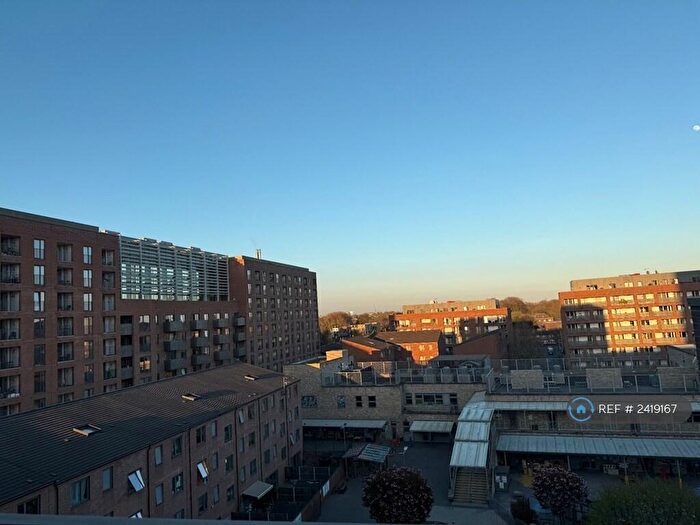 2 Bedroom Flat To Rent In Edwin Street, London, E16