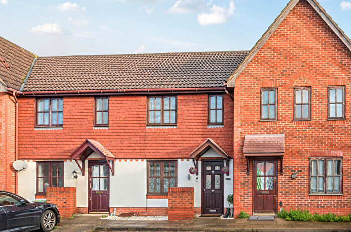 2 Bedroom Terraced House For Sale In Hither Farm Road, Kidbrooke, Blackheath, London, SE3