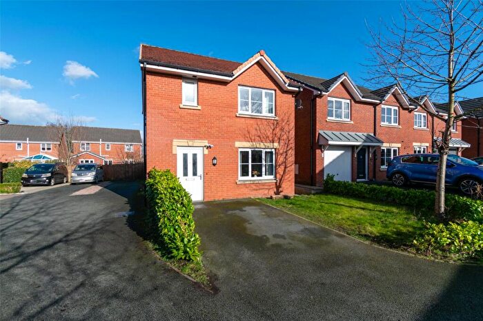 3 Bedroom Detached House For Sale In Pembroke Place, Middlewich, CW10