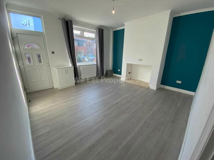 2 Bedroom Property To Rent In Newearth Road, Walkden, M28