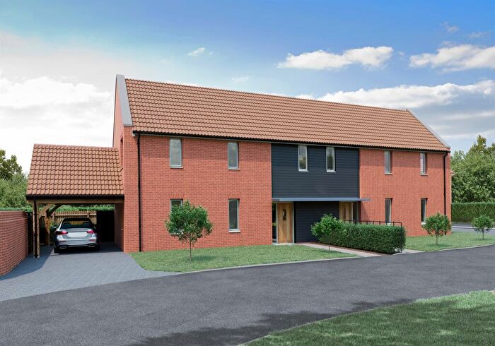 3 Bedroom Semi-Detached House For Sale In Kettlestone Road, Little Snoring, Fakenham, NR21