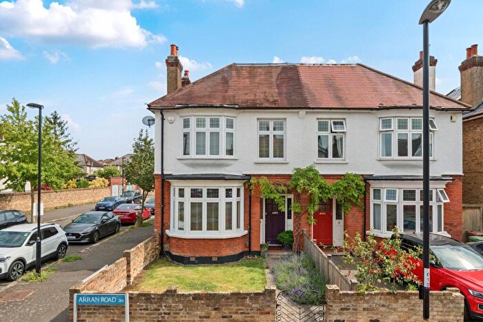 3 Bedroom Semi-Detached House For Sale In Arran Road, Catford, London, SE6