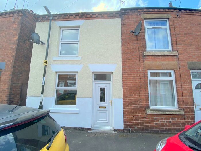 2 Bedroom Terraced House To Rent In Victoria Street, Ripley, DE5