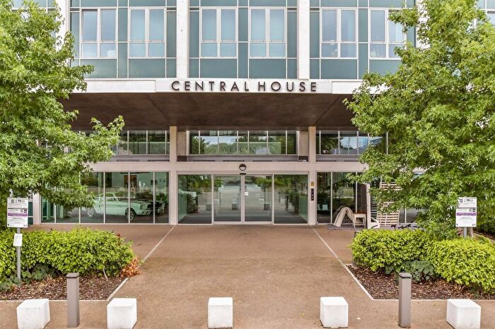 1 Bedroom Flat For Sale In Eagle Way, Great Warley, Brentwood, Essex, CM13