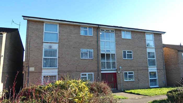 2 Bedroom Flat To Rent In Poppy Close, Ipswich, Suffolk, IP2