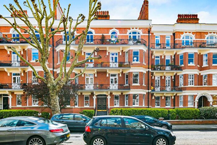 3 Bedroom Flat To Rent In Elgin Avenue, Maida Vale, W9