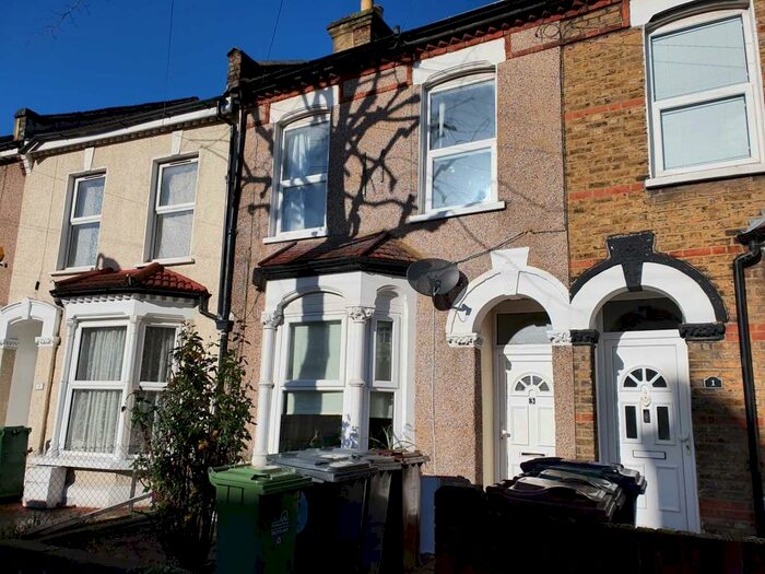 2 Bedroom Flat To Rent In Etchingham Road, Leyton, E15