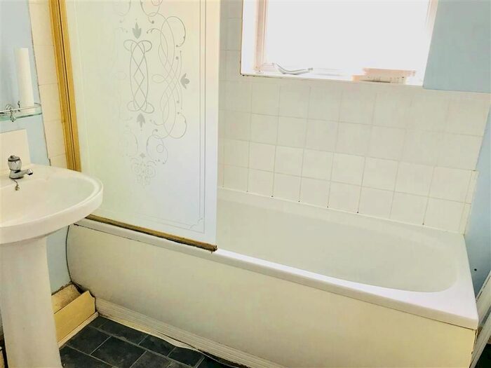 2 Bedroom Terraced House To Rent In John Street, Aberdare, CF44