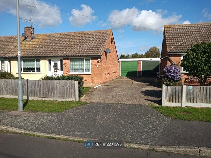 2 Bedroom Bungalow To Rent In Kent Avenue, Minster On Sea, Sheerness, ME12