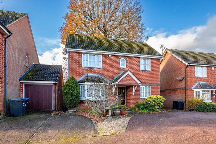3 Bedroom Detached House For Sale In Old School Place, Lingfield, RH7