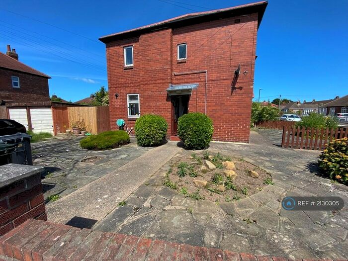 2 Bedroom Flat To Rent In Fairfield Drive, Whitley Bay, NE25