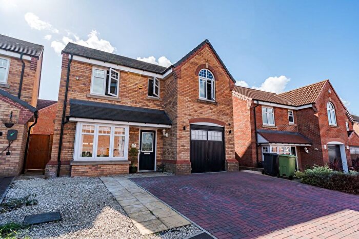 4 Bedroom Detached House For Sale In Rosewood Drive, Dewsbury, WF12