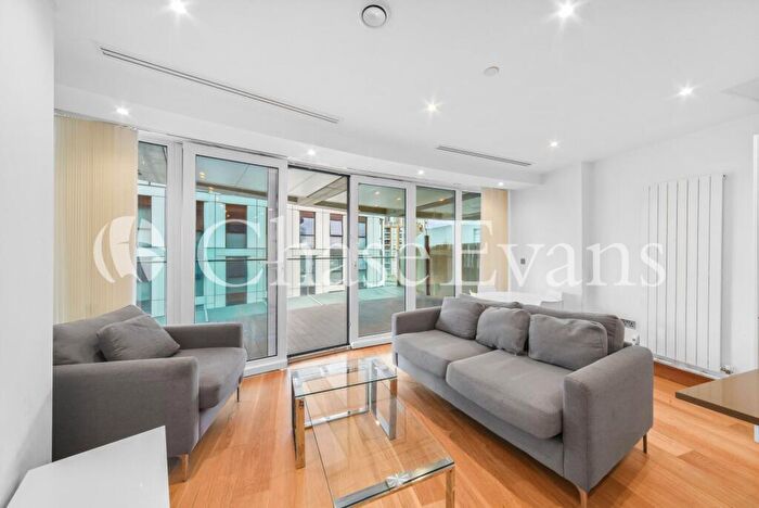 1 Bedroom Flat To Rent In Arena Tower, Crossharbour Plaza, Isle Of Dogs, London, E14