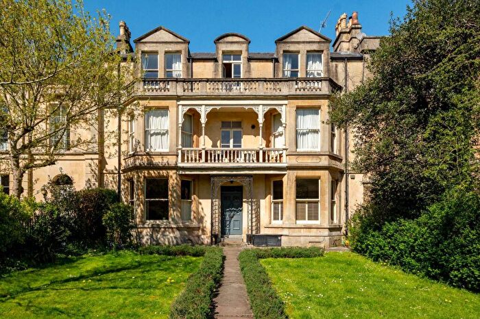 1 Bedroom Apartment To Rent In Lambridge, BA1