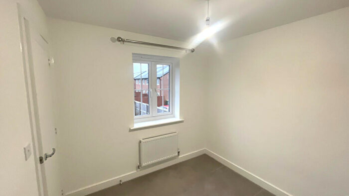 4 Bedroom Terraced House To Rent In Swanage Close, Preston, PR4