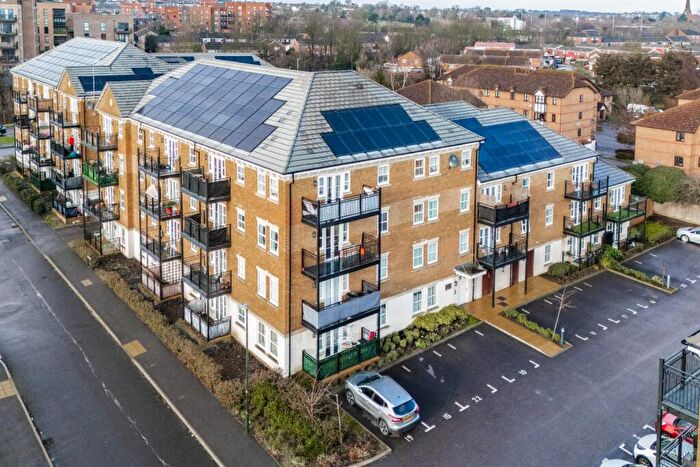 1 Bedroom Flat For Sale In Sayers Way, Erith, Kent, DA8