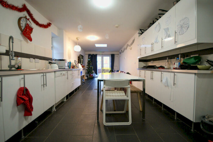 6 Bedroom Terraced House To Rent In Grange Road, Selly Oak - Student Property, B29