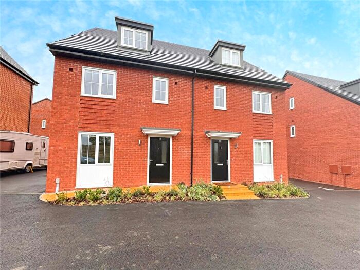 3 Bedroom Semi Detached House To Rent In Sedge Close, Harpole, Northampton, NN7