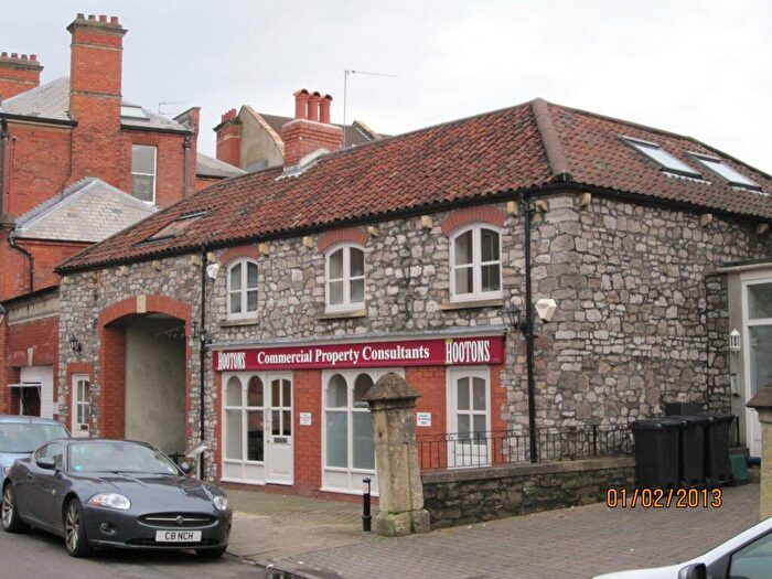 4 Bedroom Flat To Rent In Hurle Road – Ref, BS8