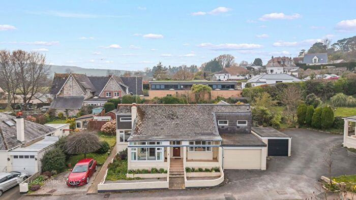 3 Bedroom Bungalow For Sale In Darton Grove, Stoke Gabriel, Totnes, TQ9