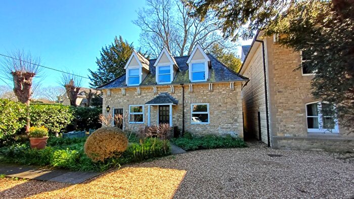 1 Bedroom Maisonette For Sale In Enstone Road, Charlbury, OX7