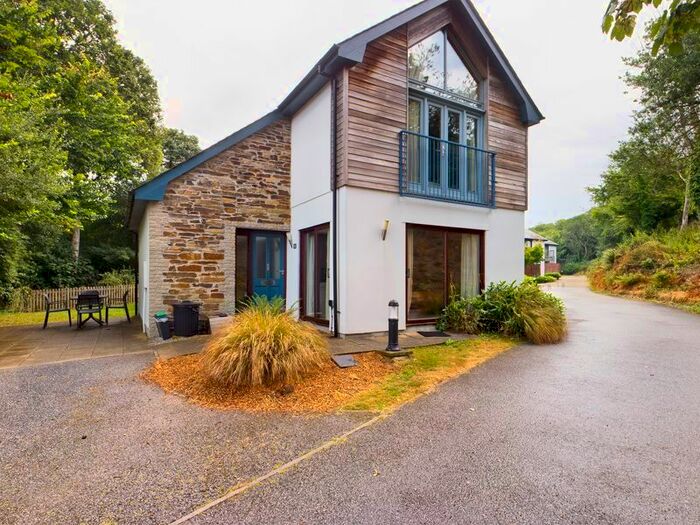 2 Bedroom Property To Rent In The Valley, Carnon Downs, Truro, TR3