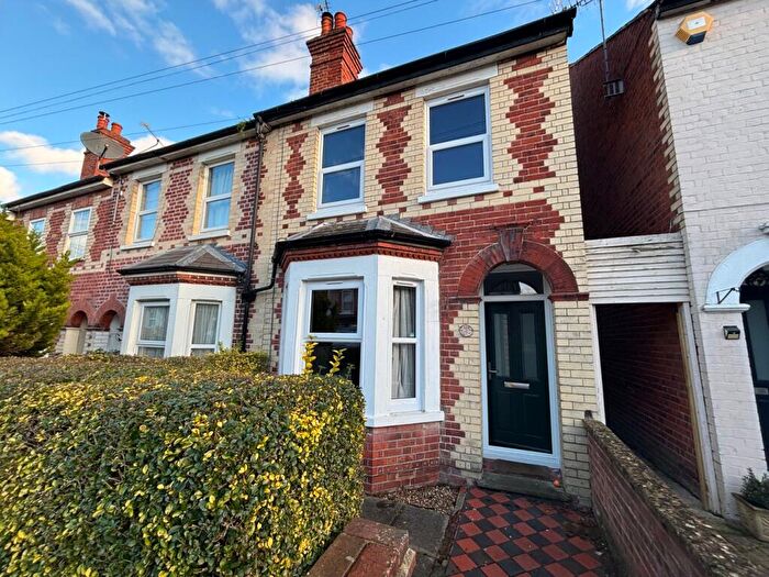 3 Bedroom Terraced House To Rent In Beecham Road, Reading, RG30