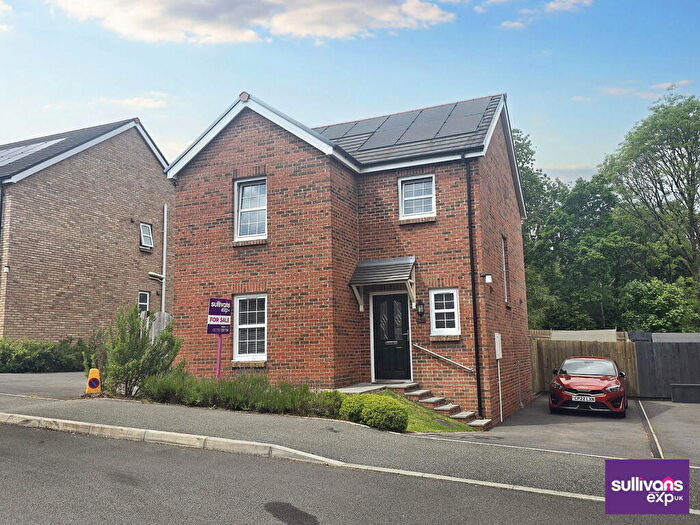 3 Bedroom Detached House For Sale In Mansion Gardens, Penllergaer, Swansea, SA4