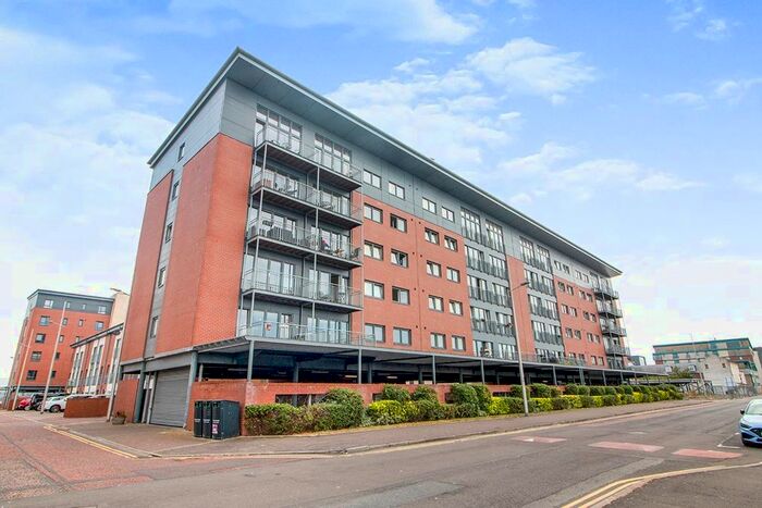 2 Bedroom Flat To Rent In E Thorter Way, Dundee`, DD1