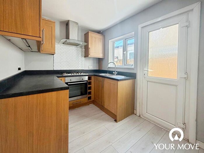 2 Bedroom Terraced House To Rent In Gordon Road, Chatham, Kent, ME4