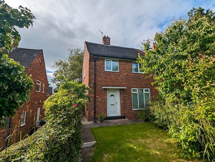 2 Bedroom Semi-Detached House To Rent In Woodnook Drive, Leeds, West Yorkshire, LS16