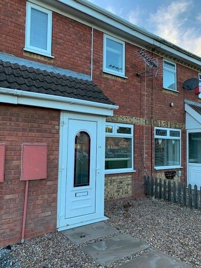 2 Bedroom Terraced House To Rent In Summergroves Way, Hull, HU4