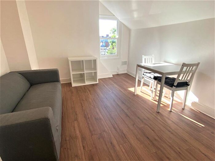 1 Bedroom Apartment To Rent In Off London Road, Evington Road, Leicester, LE2