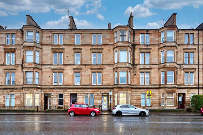 2 Bedroom Flat For Sale In Kilmarnock Road, Flat /, Shawlands, Glasgow, G41