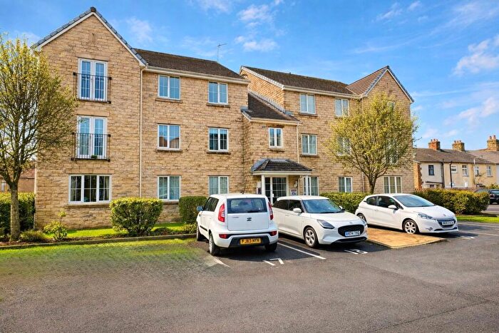 2 Bedroom Apartment For Sale In Manchester Road, Haslingden, Rossendale, Lancashire, BB4