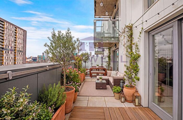 1 Bedroom Flat For Sale In Celestial House, Cordelia Street, London, E14