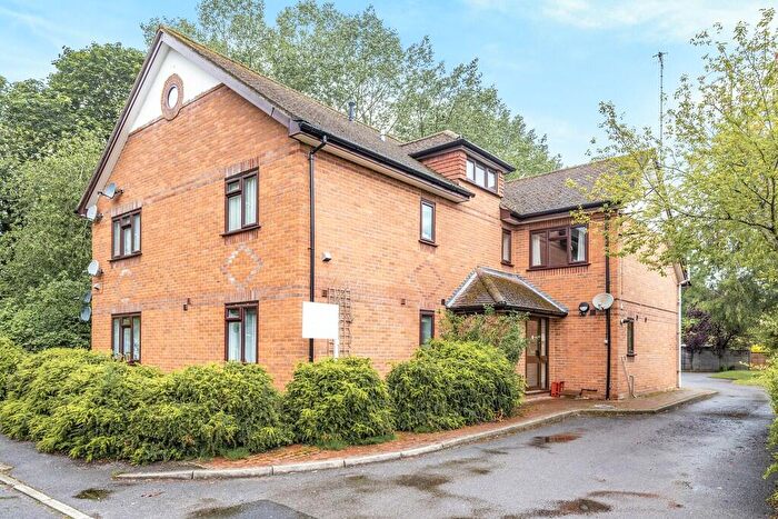 1 Bedroom Apartment To Rent In Eastwood Road, Bramley, GU5