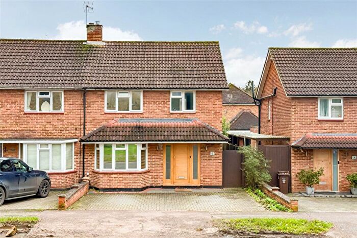 3 Bedroom Terraced House For Sale In Hunters Ride, Bricket Wood, St. Albans, Hertfordshire, AL2