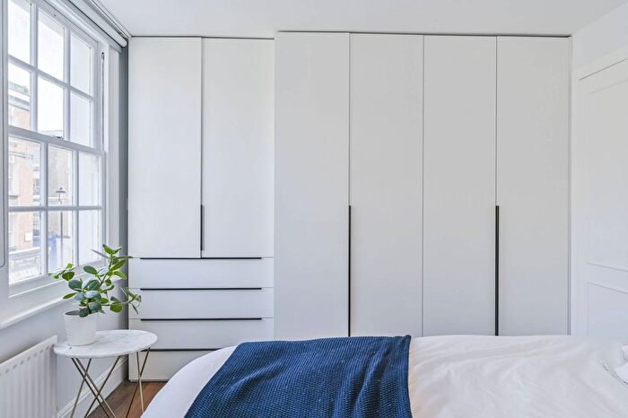 1 Bedroom Flat To Rent In York Street, Marylebone, London, W1H