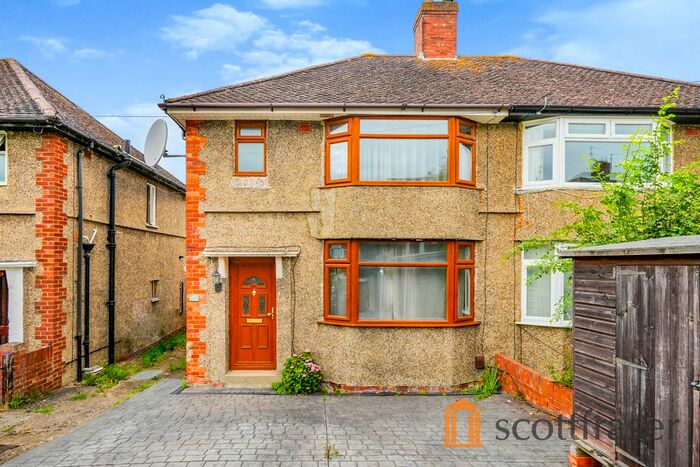 3 Bedroom Semi-Detached House To Rent In Crotch Crescent, Headington, OX3