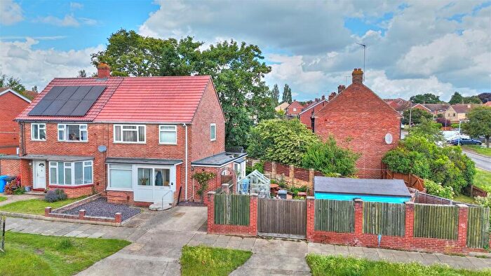 3 Bedroom Semi Detached House For Sale In Donegal Road, Ipswich, IP1