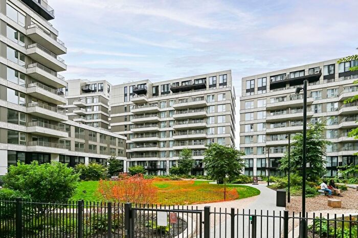 1 Bedroom Flat To Rent In Westfield Avenue, Stratford, London, E20