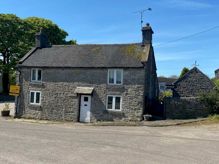 2 Bedroom Detached House For Sale In Wetton, Ashbourne, DE6