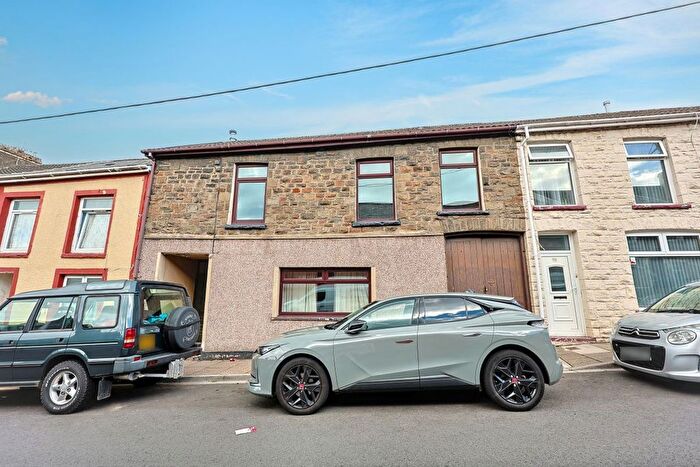 4 Bedroom Terraced House For Sale In Richard Street, Pontypridd, Mid Glamorgan, CF37