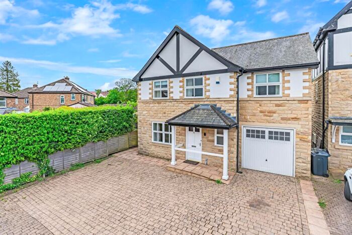 4 Bedroom House For Sale In Vale Gardens, Ilkley, LS29
