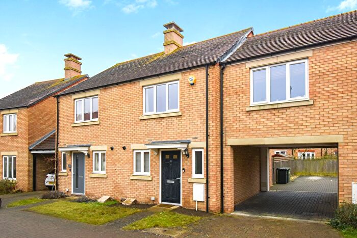 2 Bedroom Terraced House For Sale In Holbrook Grove, Biggleswade, SG18