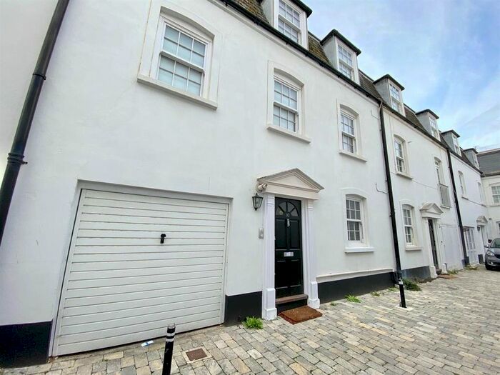 2 Bedroom Terraced House To Rent In Marine Terrace Mews, Brighton, BN2