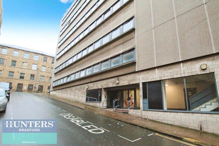 Studio To Rent In Olicana House, Chapel Street, Bradford, BD1