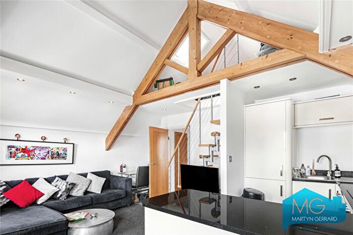 1 Bedroom Apartment For Sale In Rosslyn Hill, Hampstead, London, NW3