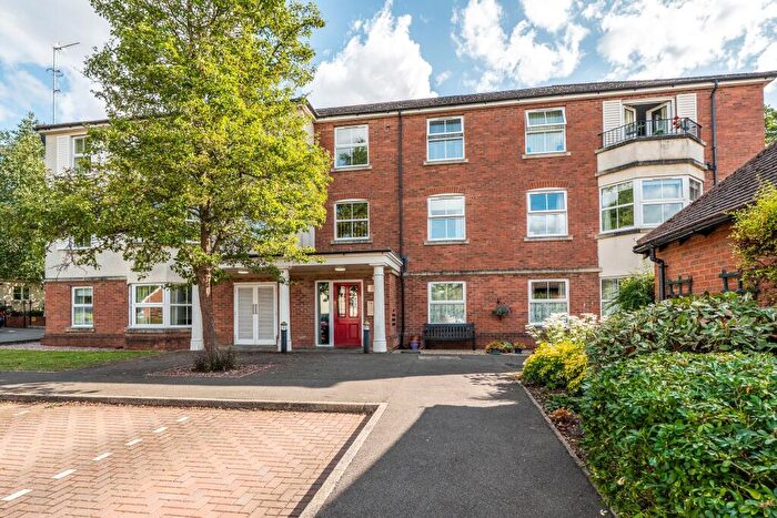 2 Bedroom Retirement Property For Sale In Compton House, Lime Tree Village, Rugby, CV22